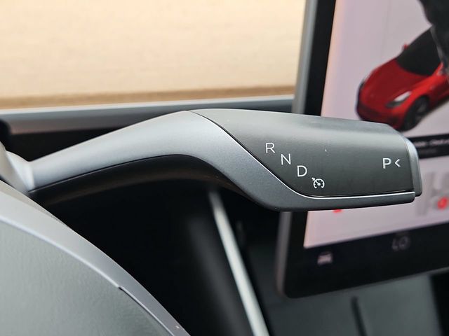 Thumbnail: 2020 Tesla Model 3 - 31