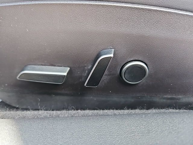 Thumbnail: 2023 Tesla Model 3 - 23