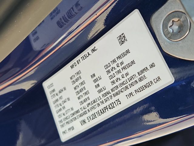 Thumbnail: 2023 Tesla Model 3 - 17