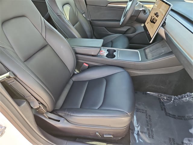 Thumbnail: 2022 Tesla Model 3 - 27