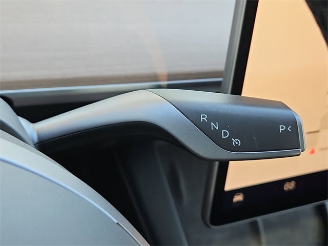 Thumbnail: 2022 Tesla Model 3 - 33