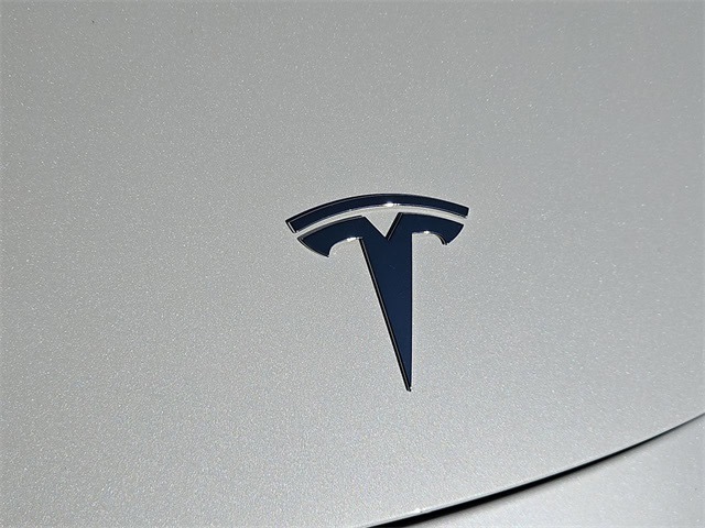 Thumbnail: 2022 Tesla Model 3 - 7