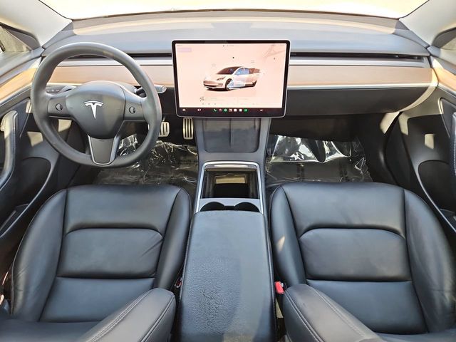 Thumbnail: 2022 Tesla Model 3 - 8