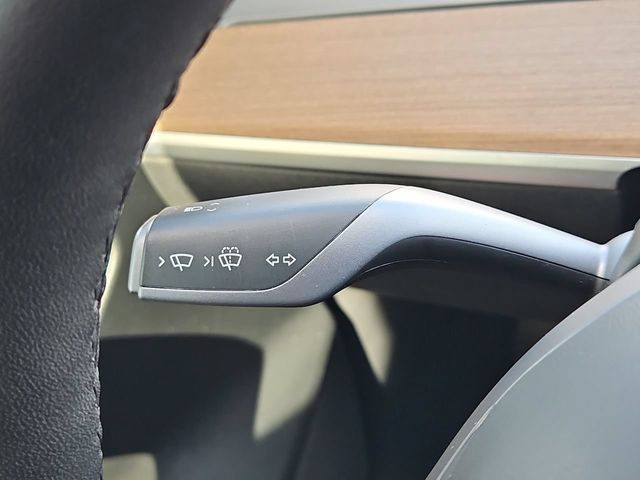 Thumbnail: 2022 Tesla Model 3 - 29