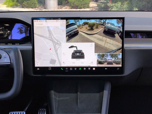 Thumbnail: 2023 Tesla Model X - 12