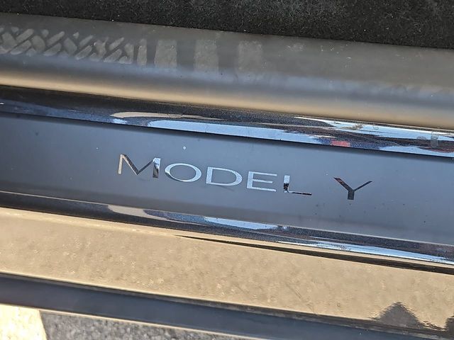Thumbnail: 2026 Tesla Model Y - 23