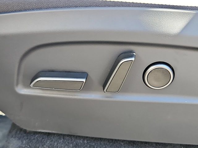 Thumbnail: 2026 Tesla Model Y - 25