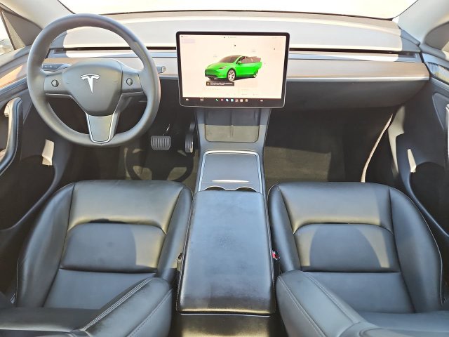 Thumbnail: 2023 Tesla Model Y - 8
