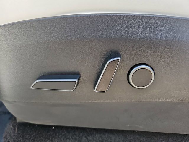 Thumbnail: 2023 Tesla Model Y - 24