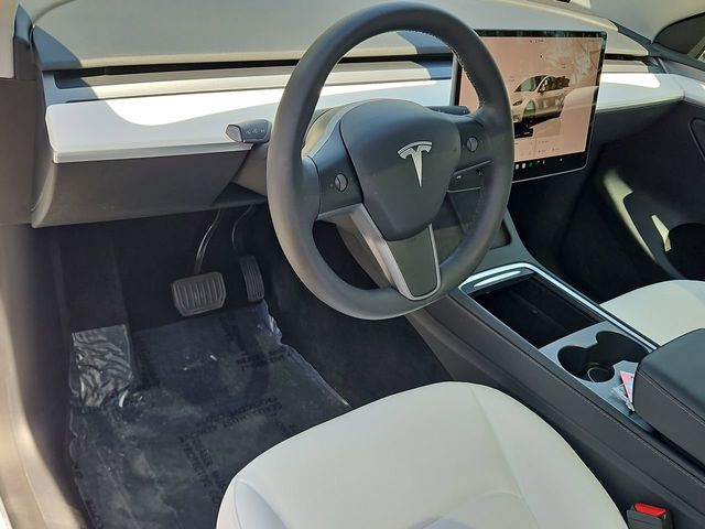 Thumbnail: 2023 Tesla Model Y - 2