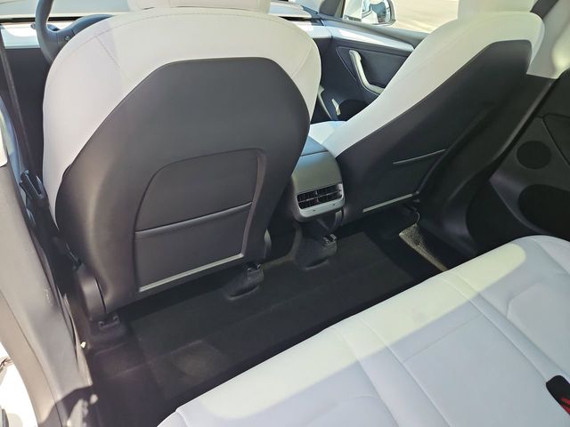 Thumbnail: 2023 Tesla Model Y - 12