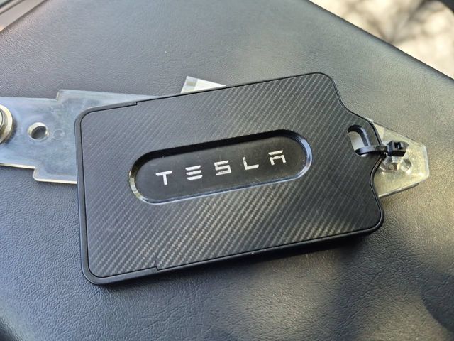 Thumbnail: 2023 Tesla Model Y - 16