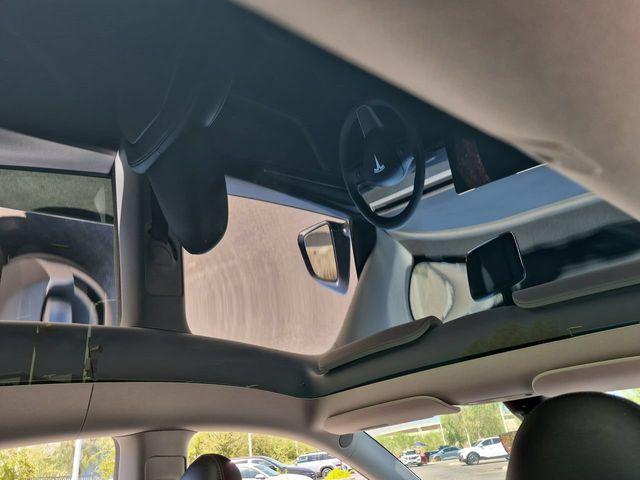 Thumbnail: 2023 Tesla Model Y - 28