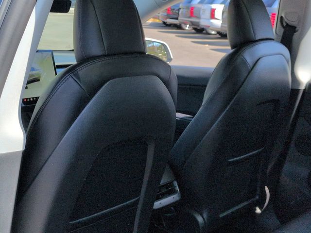 Thumbnail: 2022 Tesla Model Y - 12