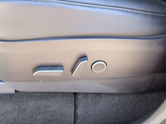 Thumbnail: 2022 Tesla Model Y - 23