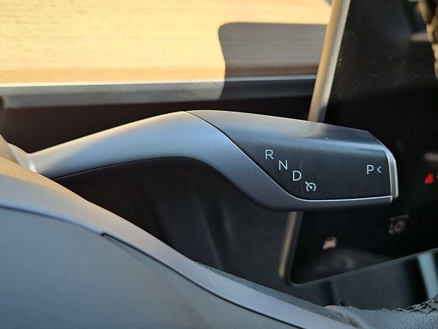 Thumbnail: 2022 Tesla Model Y - 33