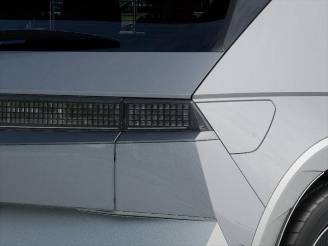 Thumbnail: 2025 Hyundai Ioniq 5 - 13