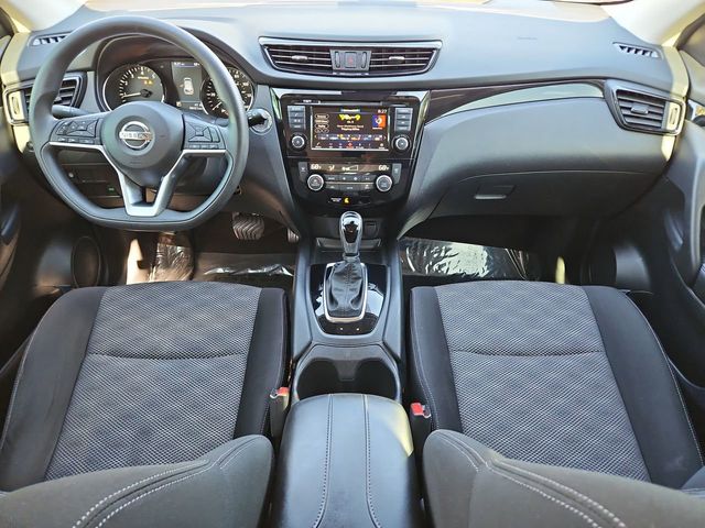 Thumbnail: 2019 Nissan Rogue Sport - 10