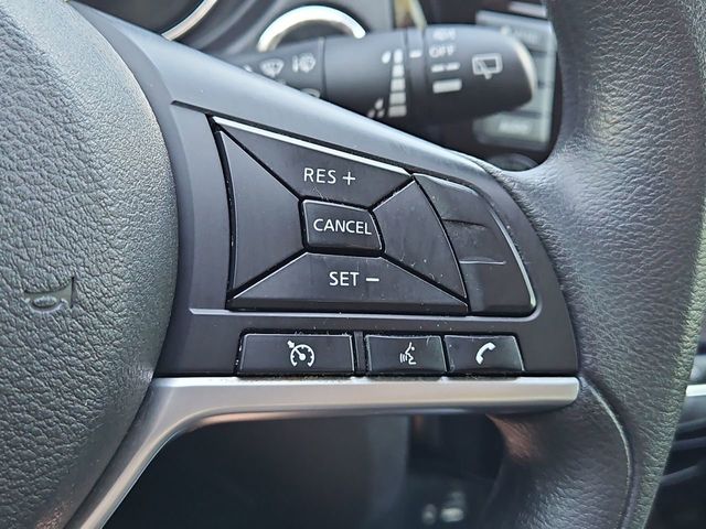 Thumbnail: 2019 Nissan Rogue Sport - 30
