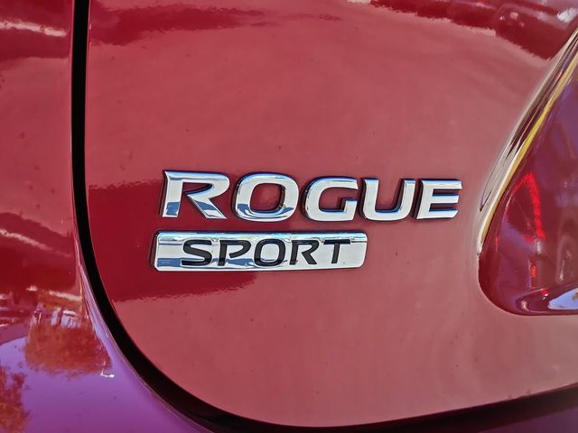 Thumbnail: 2019 Nissan Rogue Sport - 25