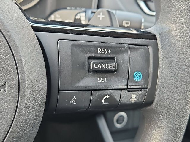 Thumbnail: 2023 Nissan Rogue - 30