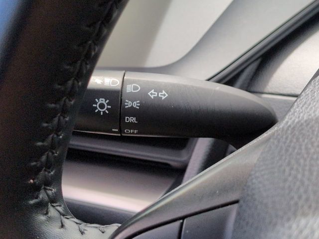 Thumbnail: 2024 Toyota Prius - 33