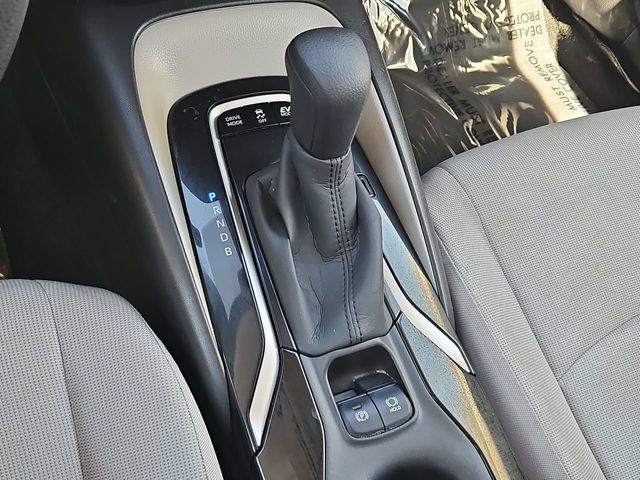 Thumbnail: 2022 Toyota Corolla - 16