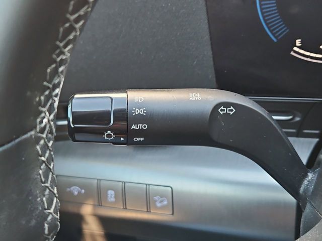 Thumbnail: 2024 Hyundai Kona - 32