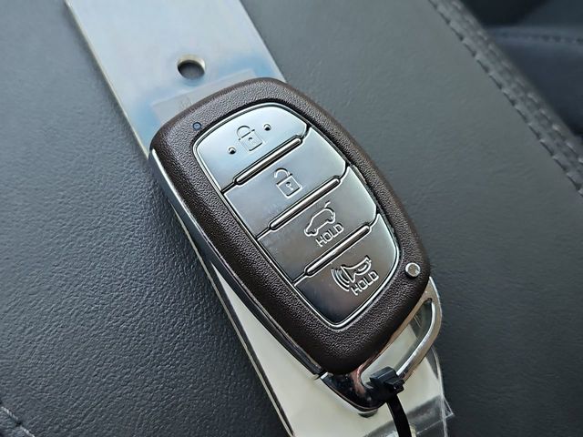 Thumbnail: 2021 Hyundai Tucson - 19