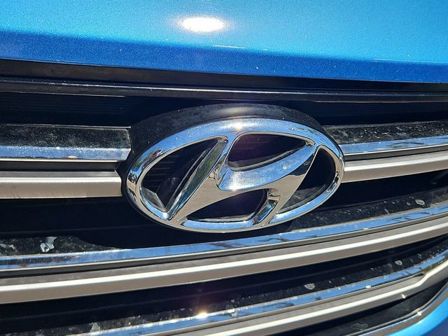Thumbnail: 2017 Hyundai Tucson - 7