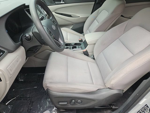 Thumbnail: 2016 Hyundai Tucson - 11