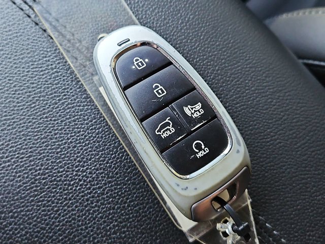 Thumbnail: 2023 Hyundai Tucson - 19