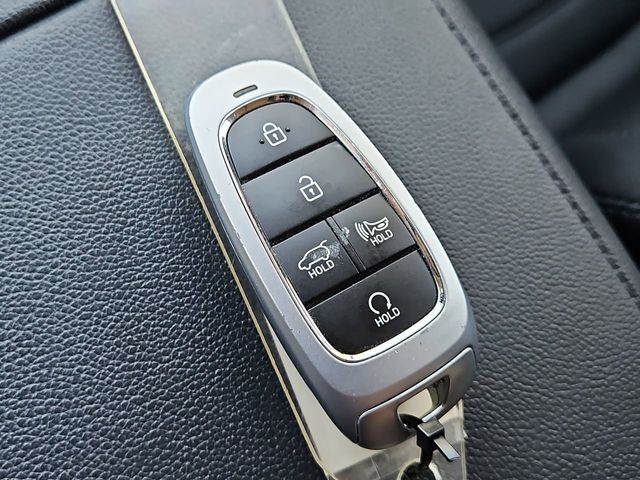 Thumbnail: 2023 Hyundai Tucson - 19