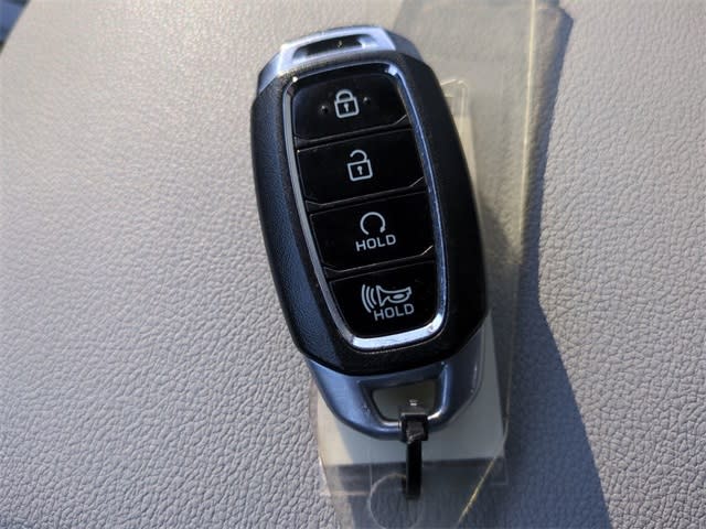 Thumbnail: 2023 Hyundai Kona - 17