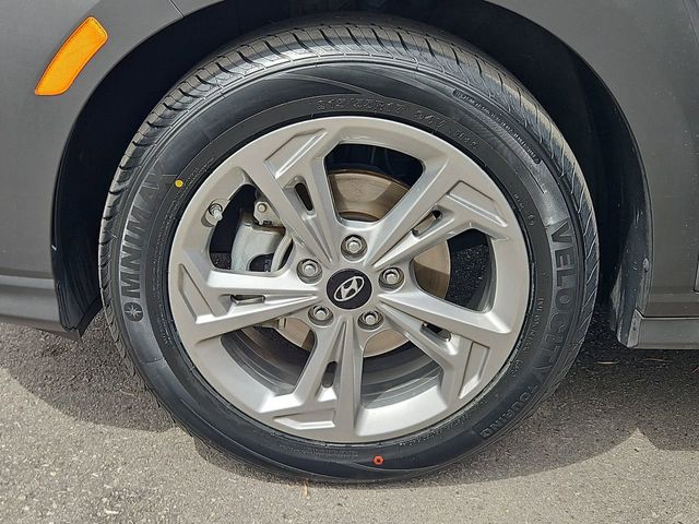 Thumbnail: 2022 Hyundai Kona - 8