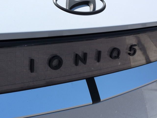 Thumbnail: 2024 Hyundai Ioniq 5 - 24