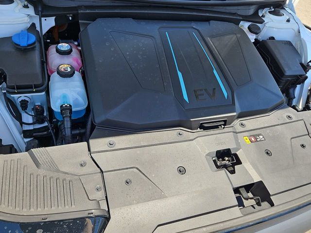 Thumbnail: 2024 Hyundai Ioniq 5 - 8