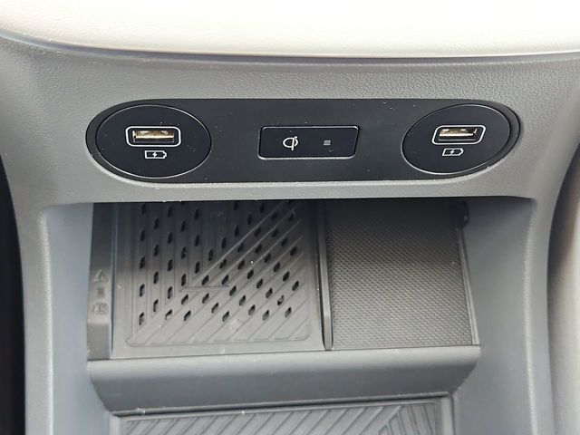 Thumbnail: 2023 Hyundai Ioniq 5 - 33
