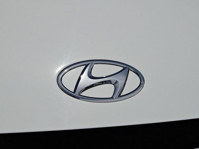 Thumbnail: 2023 Hyundai Ioniq 5 - 7