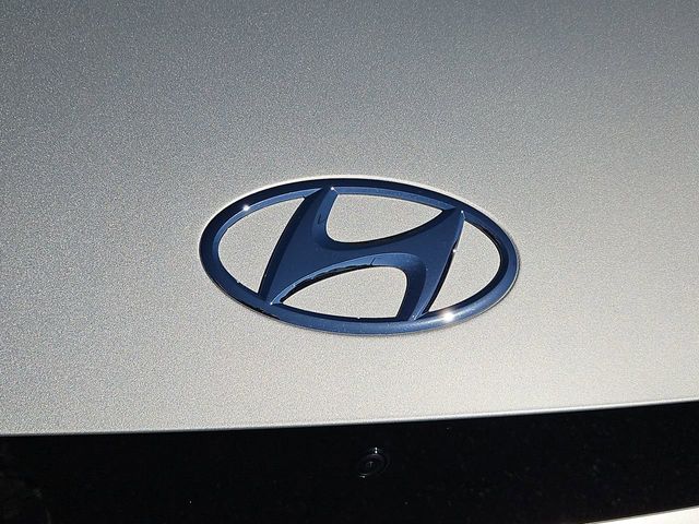 Thumbnail: 2023 Hyundai Ioniq 5 - 7