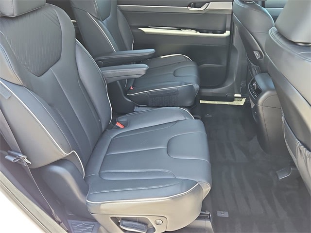 Thumbnail: 2023 Hyundai Palisade - 28