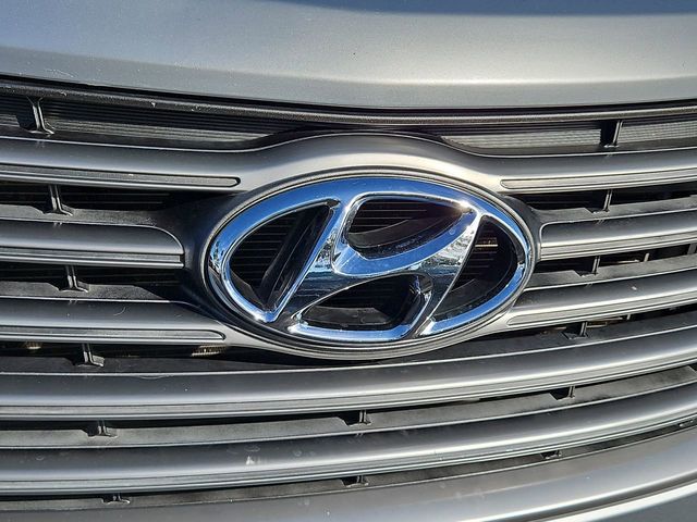Thumbnail: 2017 Hyundai Santa Fe - 7