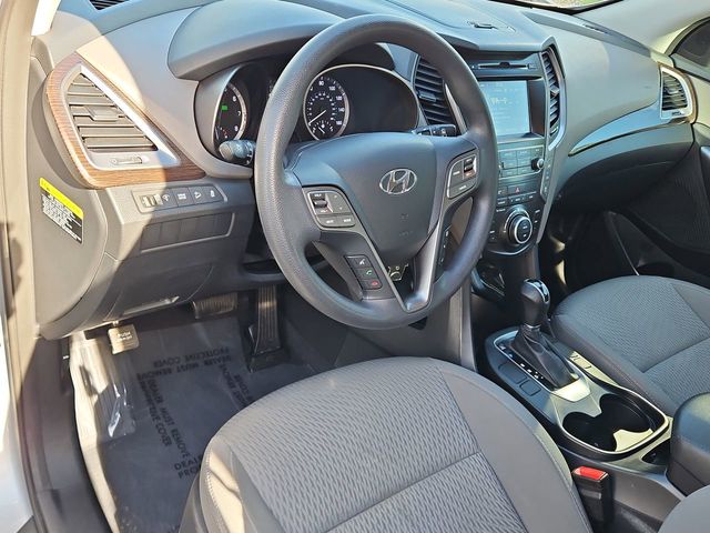 Thumbnail: 2017 Hyundai Santa Fe - 2