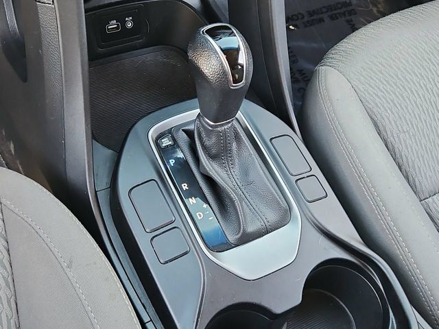 Thumbnail: 2017 Hyundai Santa Fe - 16