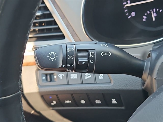 Thumbnail: 2019 Hyundai Santa Fe - 33