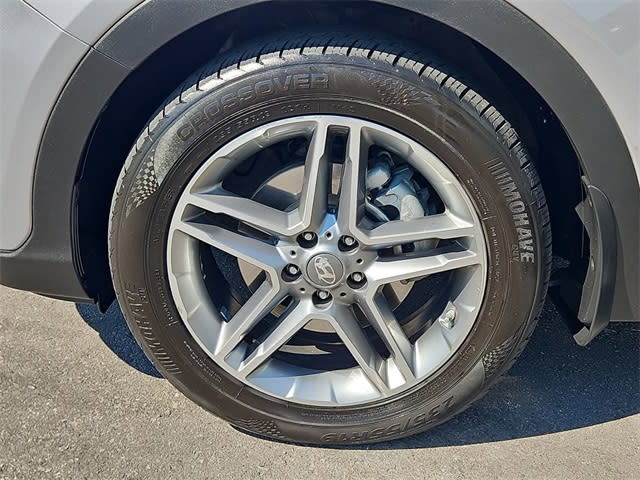 Thumbnail: 2019 Hyundai Santa Fe - 8