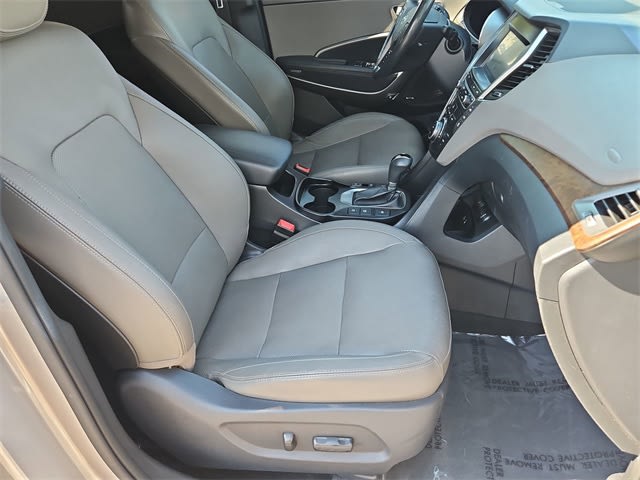 Thumbnail: 2019 Hyundai Santa Fe - 12