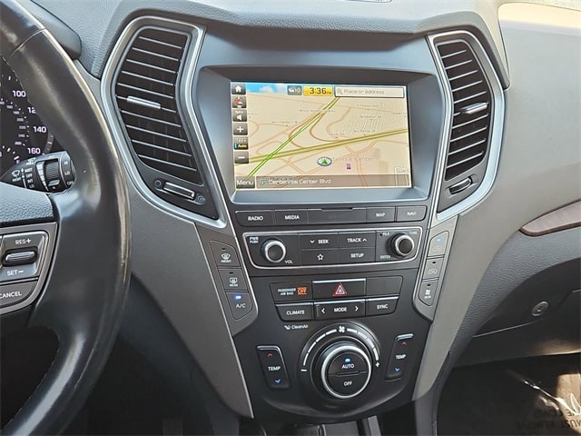 Thumbnail: 2019 Hyundai Santa Fe - 15