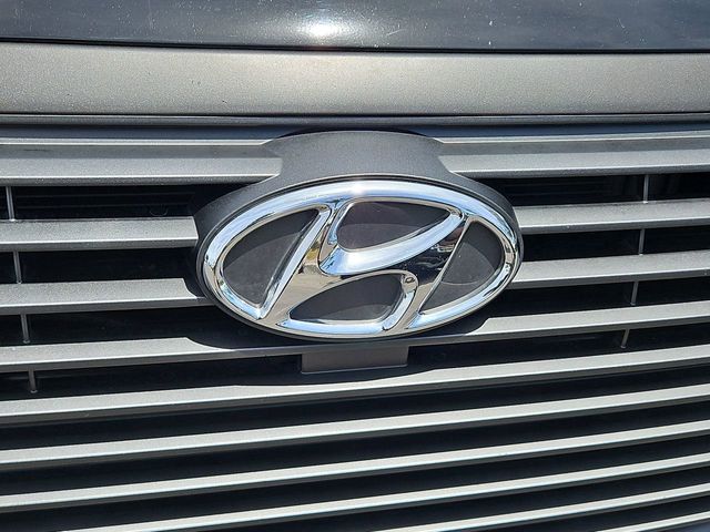 Thumbnail: 2018 Hyundai Ioniq - 7