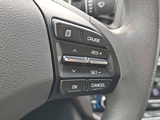 Thumbnail: 2018 Hyundai Ioniq - 29